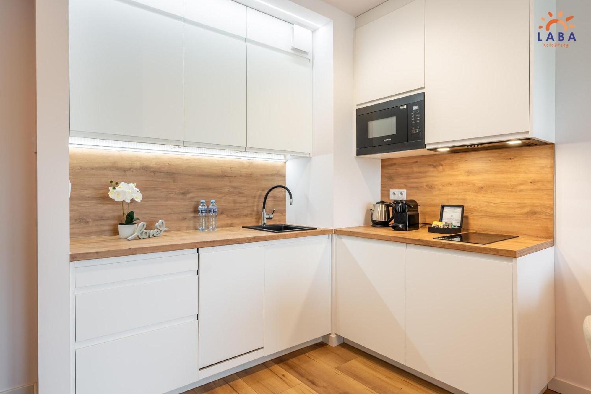 Laba Kolobrzeg Apartamenty Kollataja Z Parkingiem Exteriér fotografie